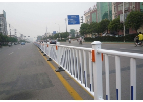 连云港市市政道路护栏工程